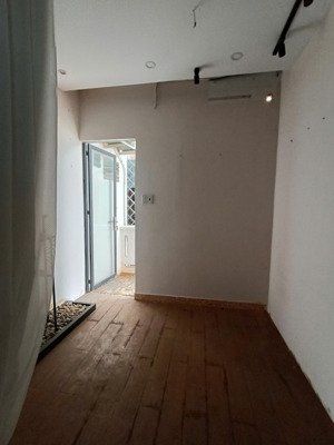 cho thuê mặt bằng tầng 2 & 3 vị trí đắc địa, tiện kinh doanh nhiều ngành nghề