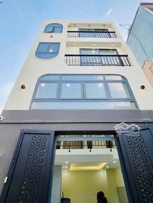 chủ cần tiền bán nhà đề thám-phạm ngũ lão-q1, gần công viên 23 tháng 9. 4tỷ650/83,4m2 cho thuê 30tr