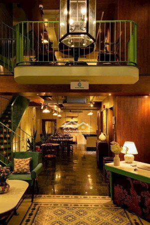 bán khách sạn 7 tầng khu phố tây nha trang doanh thu ổn định chỉ 29 tỷ
