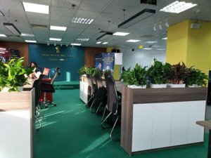 cho thuê văn phòng tòa nhà vietcombank building tố hữu, hà đông giá chỉ từ 220k/m2, nhiều diện tí