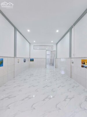 Bán nhà 1 lầu kiên cố hẻm 4 CMT8 , phường Cái Khế ( Đối diện VinCom Hùng Vương )