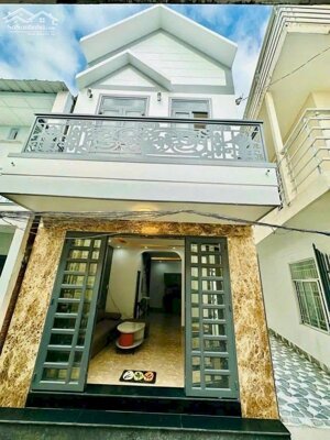Nhà đẹp 2 phòng trung tâm Ninh Kiều