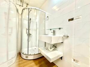 BÁN GẤP NHÀ QUANG TRUNG HÀ ĐỒNG 25m2, 5 TẦNG MẶT TIỀN 3,4m GIÁ 5.95 TỶ