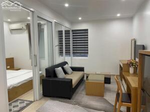 Cho thuê căn hộ 1 ngủ có ngăn bếp tại KĐT Waterfront