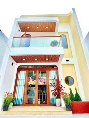 Bán nhà chính chủ - gác lửng