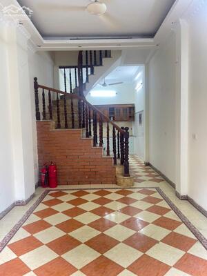 Cho thuê nhà nguyên căn 4 tầng Nguyễn An Ninh 35m2 5pn 14tr/1 tháng