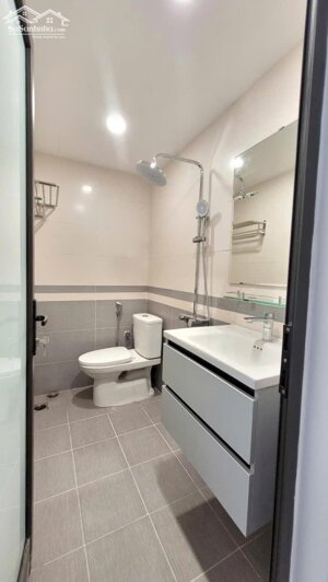 BÁN NHÀ ĐÀM QUANG TRUNG LONG BIÊN 4 TẦNG 42M2- 20M RA PHỐ - NHÀ MỚI - FULL NỘI THẤT