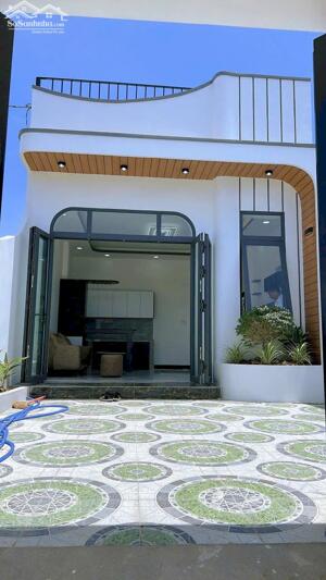 NHÀ PHƯỜNG BẾN TRE ĐƯỜNG XE 7 CHỖ GẦN TÒA ÁN