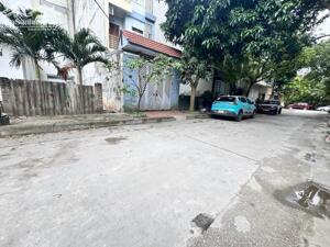 Bán đất Ngọc Thuỵ,Long Biên 80m,mt4.5m vỉa hè,oto tránh nhỉnh 19 tỷ