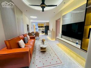 Cần bán nhanh căn hộ Sky garden 2, PMH, Q7, dt 81m2, tk 3PN nhà mới đẹp, giá chỉ 5,7 tỷ