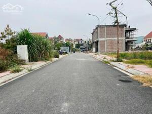 Bán đất trung tâm tổ 6 trung tâm thị trấn An Dương giá chỉ từ 3,1x tỷ Lh 0979087664