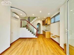  Nhà 5 tầng lô góc – full nội thất – khu VIP Phú Nhuận chỉ 5.99 tỷ!