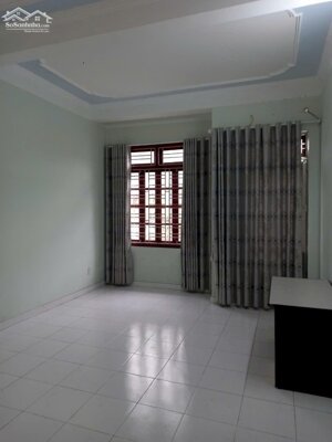 "Cho thuê nhà mặt đường Nhánh Quán Nam 