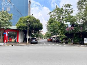 BÁN NHÀ KHU DÂN CƯ VIP D2D , P THỐNG NHẤT BIÊN HÒA ĐN 288m2