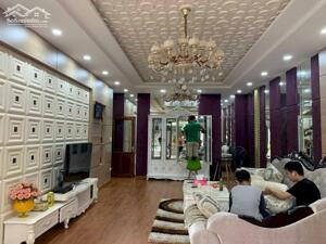 CẦN BÁN BIỆT THỰ HẢI CHÂU NGANG 10M 3 TẦNG CHO NGƯỜI CÓ TIỀN NGHĨ DƯỠNG.
