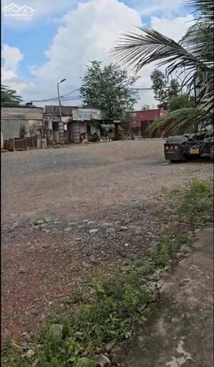 *Cho thuê đất*1.600m2 gần đường Hoàng Hữu Nam, Long Bình, Quận 9