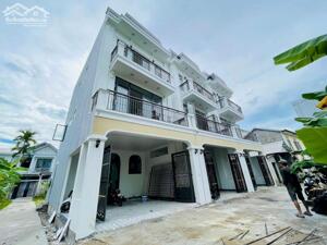 CẦN BÁN 3 CĂN NHÀ LIỀN KỀ – XUÂN HÒA – THỦY VÂN – TP HUẾ.