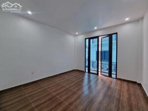 Bán nhà 3 tầng trung tâm Hùng Vương, Hồng Bàng – 50m², giá chỉ 2.55 tỷ – Hướng Đông Nam