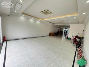 Cho thuê sàn văn phòng tầng 1 và tầng 2 80m2 tại KĐT Waterfront