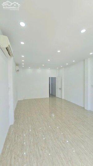 Bán Nhà 4 Tầng Mặt Tiền Phan Đình Phùng – Cách Biển Chỉ 300m