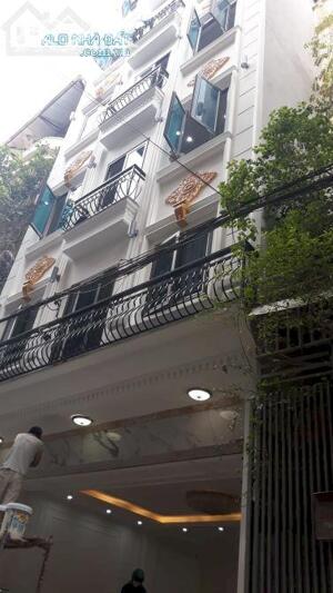 BÁN NHÀ MẶT KHU THÁI HÀ Ô TÔ VÀO NHÀ – GẦN CÁC TRƯỜNG ĐẠI HỌC LỚN GIÁ 22.99 TỶ Diện tích: 86m² | Mặt tiền: 6m