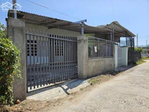 Bán nhà Suối Tiên giá rẻ gần nhà văn hoá thôn Gò Mè