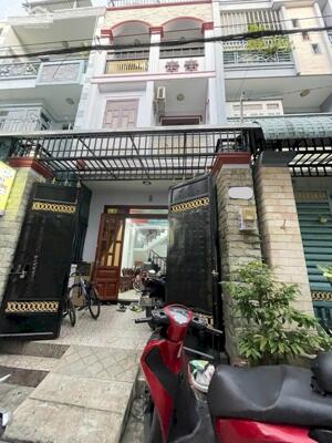 Nhà đẹp hẻm 6m, Bình Hưng Hoà B, Bình Tân, 71m2 (4.2x17m), 3 tầng, 4PN, 3WC, 5.3 ttỷ TL