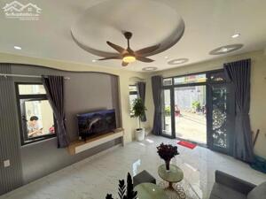 Phú Nhuận, giáp Phan Xích Long, lô góc 2 mặt hẻm, Ko LG, 2 Tầng, 45m2, ngang 4.2m, 6.15 Tỷ