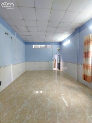 Phòng rộng ở 6 bạn sinh viên cũng được