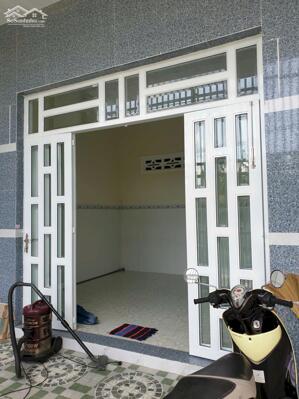 CHO THUÊ NHÀ RIÊNG 1 TRỆT 1 LẦU 4 PHÒNG NGỦ 3 TRIỆU / THÁNG