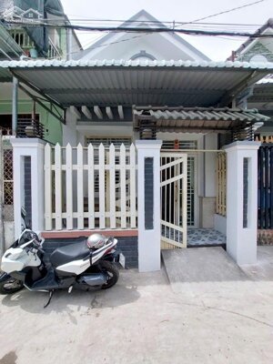 bán nhà hẻm 120, đường hoàng quốc việt, giá bán 1 tỷ 750 triệu