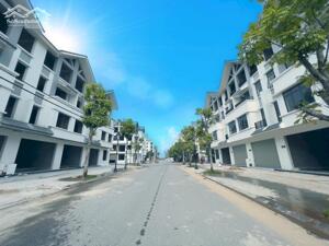 Chinh chủ cần bán căn liền kề 100m2 đường 33m, tại KĐT Hinode Royal Park, Hoài Đức