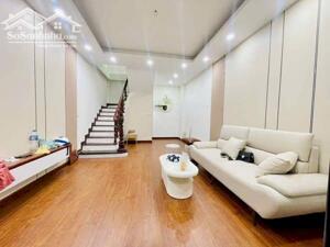 BÁN NHÀ PHỐ KHÂM THIÊN – ĐỐNG ĐA, NGÕ THÔNG RỘNG, NHÀ 5 TẦNG VUÔNG VẮN, NỘI THẤT ĐẸP.