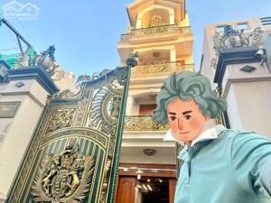 Siêu Phẩm Cực Đẹp Trung Mỹ Tây 19. 138m2, 5 Tầng , Đường 8m Thông Tứ Tung, Sát Đường Nguyễn Ảnh Thủ