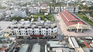 5 CĂN SHOPHOUSE ĐẤU LƯNG DÃY TIỆM VÀNG PHAN VĂN NĂM, CHỢ CÁI VỒN