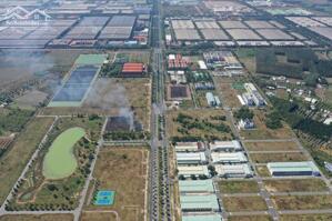 Bán nhà 1 trệt 1 lầu nhà phố Phước Đông New City, Trảng Bàng giá chỉ 1,8 tỷ, trả trước 30% nhận nhà, bank vay 70% ân hạn gốc 12th, không lãi suất 12th Lh 0938677909