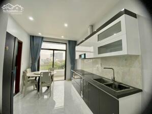 Cho thuê căn hộ 1 ngủ tách bếp giá chỉ 6.5tr tại Vinhomes Marina