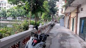 Bán nhà phố Ngọc Hà 2.2 tỷ xây 4 tầng 3 ngủ 10m ra Hồ an sinh đỉnh hiếm quận Ba Đình