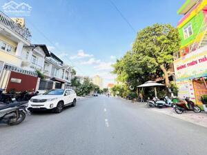 Bán Nhà Mặt Tiền Ngay Song Hành,An Phú,Q2 DT:150m2(7,5mx20m) Hầm 3 Tầng-Giá 46,5 Tỷ