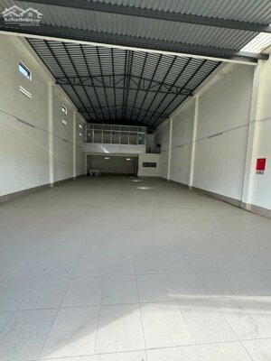 Cho thuê kho kết hợp văn phòng mặt tiền Ql57C Phường Sơn Đông,Tỉnh Vĩnh Long