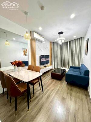 bán CĂN hộ 2pn 68m View Biển Mặt đường trung tâm du lịch Bãi Cháy, Hạ Long.