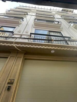 Bán nhà Phố Trạm,Long Biên 6 tầng,40m,mt4.7m oto vào nhà nhỉnh 10 tỷ