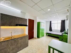 Căn Hộ Thoáng Quận 3 Gần Chung Cư Hà Đô, Chợ Hoà Hưng