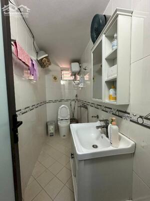 Bán nhà Quan Nhân nhà đẹp ở ngay 44m 6 tầng 2 thoáng giá 10.6 tỷ ,nội thất cao cấp gần hồ điều hòa .