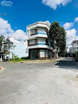 Bán nhà góc 2 mặt tiền khu dân cư nam long 2