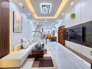 CHÍNH CHỦ BÁN NHÀ PHỐ MẶT TIỀN TRUNG TÂM TP TÂN AN – 85M² – SHR – GIÁ 2 TỶ 5