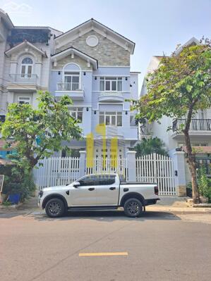 BIỆT THỰ TRẦN NÃO HẦM 4 LẦU - KINH DOANH TỰ DO