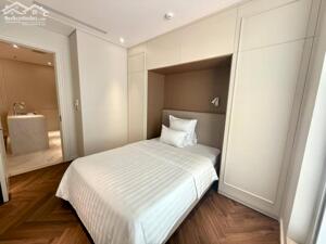 Nhà Đẹp Mặt Phố Kinh Doanh Phố Cổ, Phố Huế, Hoàn Kiếm 300m, 10 tầng, mt 9m, 700 tỷ.