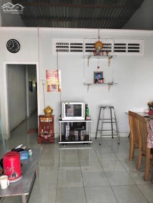 BÁN NHÀ CẤP 4, GẦN CHỢ VƯỢT LŨ PHƯỜNG 8 TP VĨNH LONG