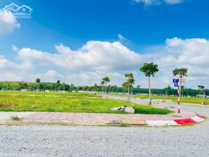 Lô góc Alana City ngay Quảng Trường, Hồ Bơi chỉ 1,2 tỷ ngân hàng hỗ trợ 70%